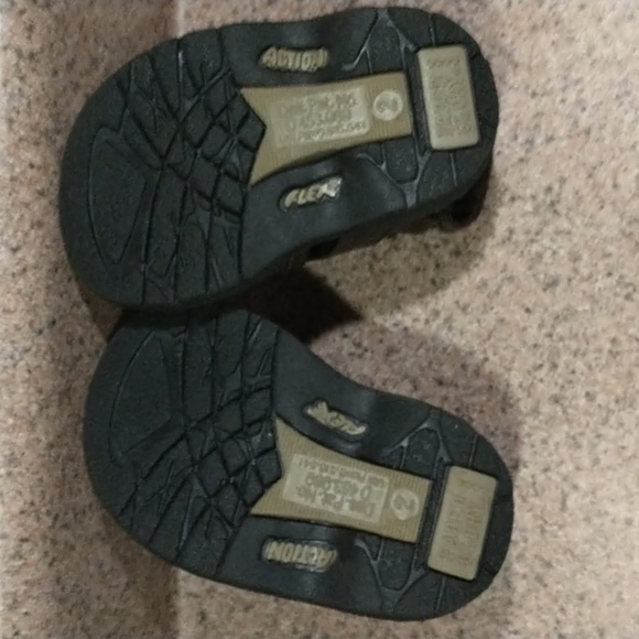 Faded Glory unisex size 2 brown sandals with hook & loop action flex - Picture 5 of 9